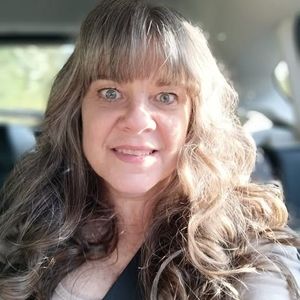 Meet your Posher, Brenda